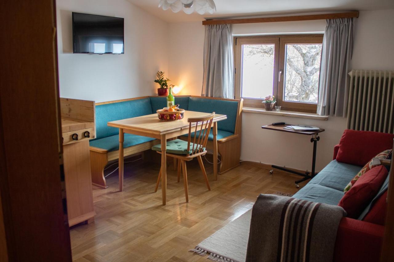 Wohnung Mit Bergblick Im Haus Sonne ライト・バイ・ゼーフェルト エクステリア 写真